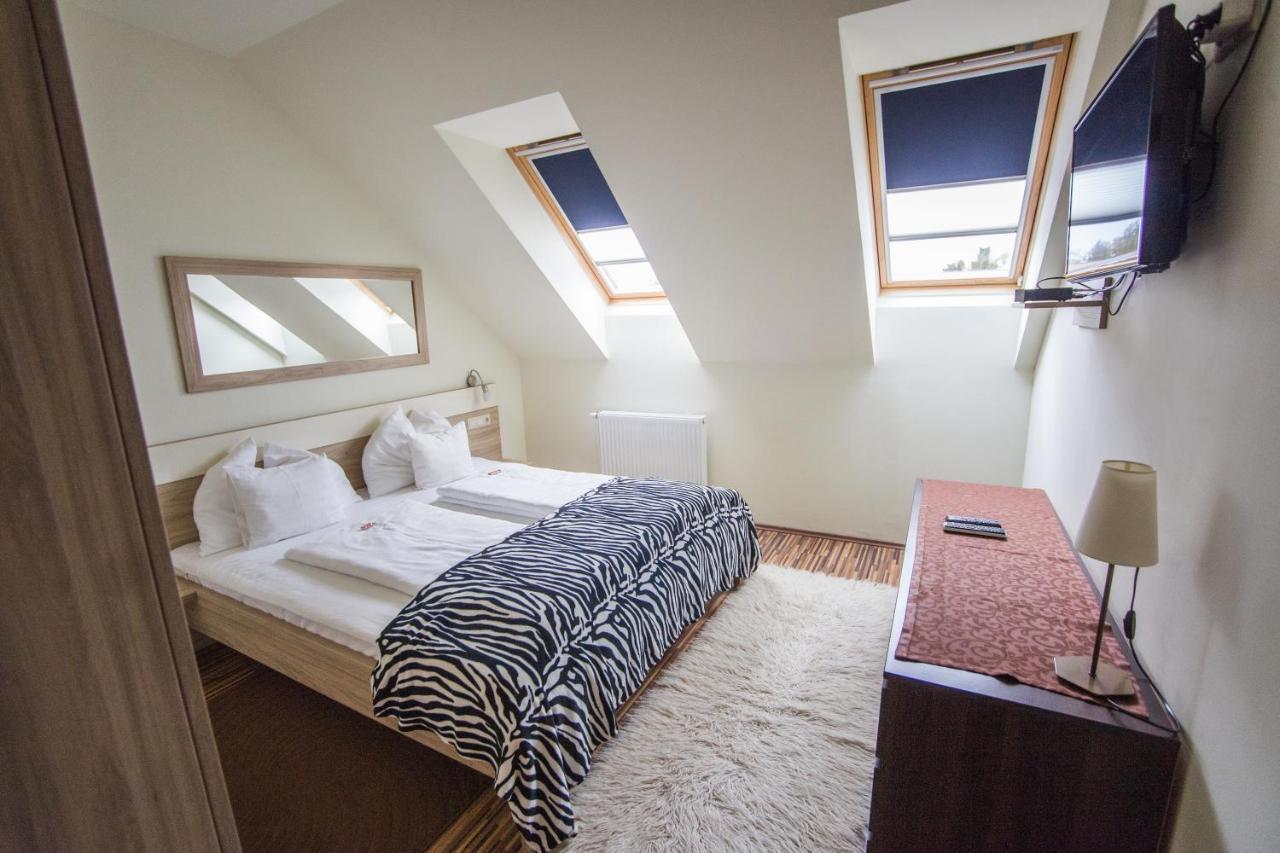 Azur Haz Gyoengyvirag Apartman Sárvár Exterior foto